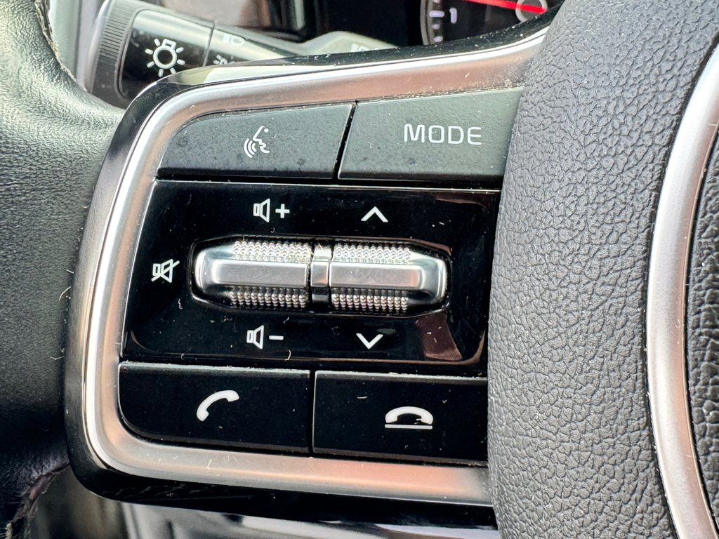 Kia Sorento X-LINE AWD / GAR. FULL 28-11-28=140KM / SUPERBE VUS / 2022 à Thetford Mines, Québec - 35 - w1024h768px