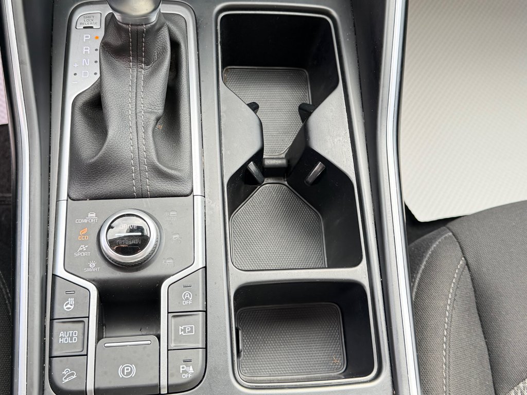 Kia Sorento X-LINE AWD / EXCELLENT VUS /HITCH / 6  PLACES  / 2023 à Thetford Mines, Québec - 50 - w1024h768px