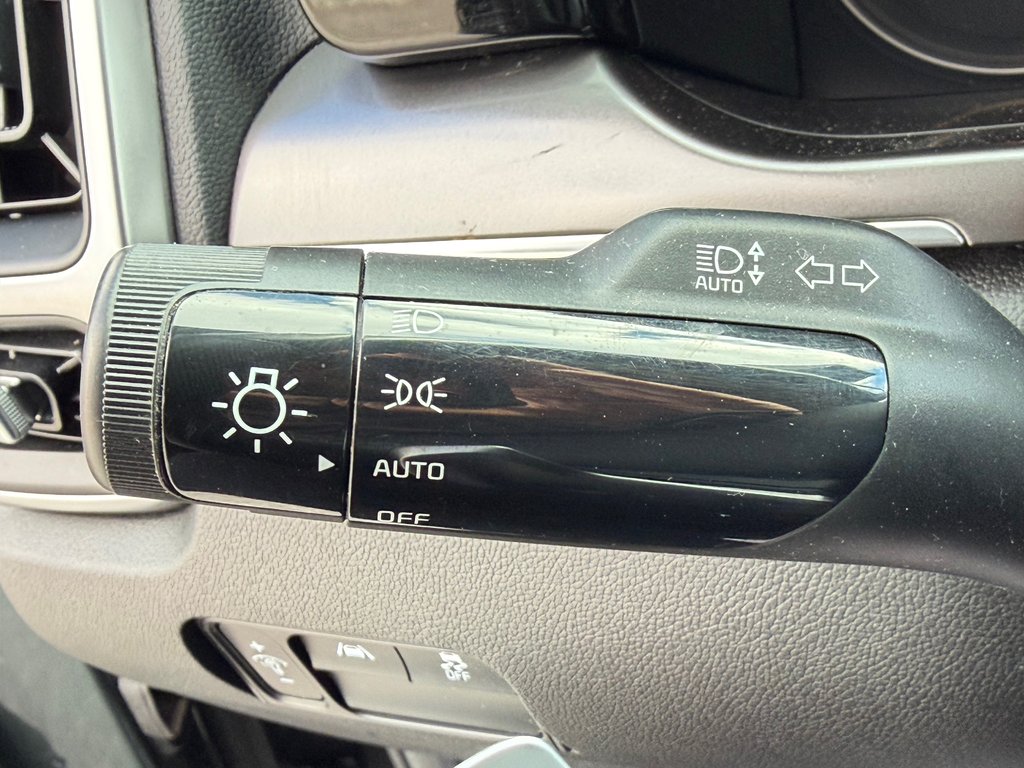 Kia Sorento X-LINE AWD / EXCELLENT VUS /HITCH / 6  PLACES  / 2023 à Thetford Mines, Québec - 36 - w1024h768px