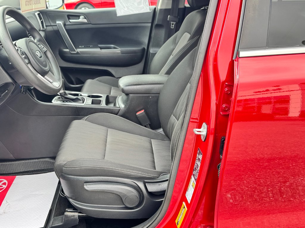 Kia Sportage LX FWD / PRIX IMBATTABLE / GARANTIE KIA FULL 30-03-26=100KM / 2021 à Thetford Mines, Québec - 27 - w1024h768px
