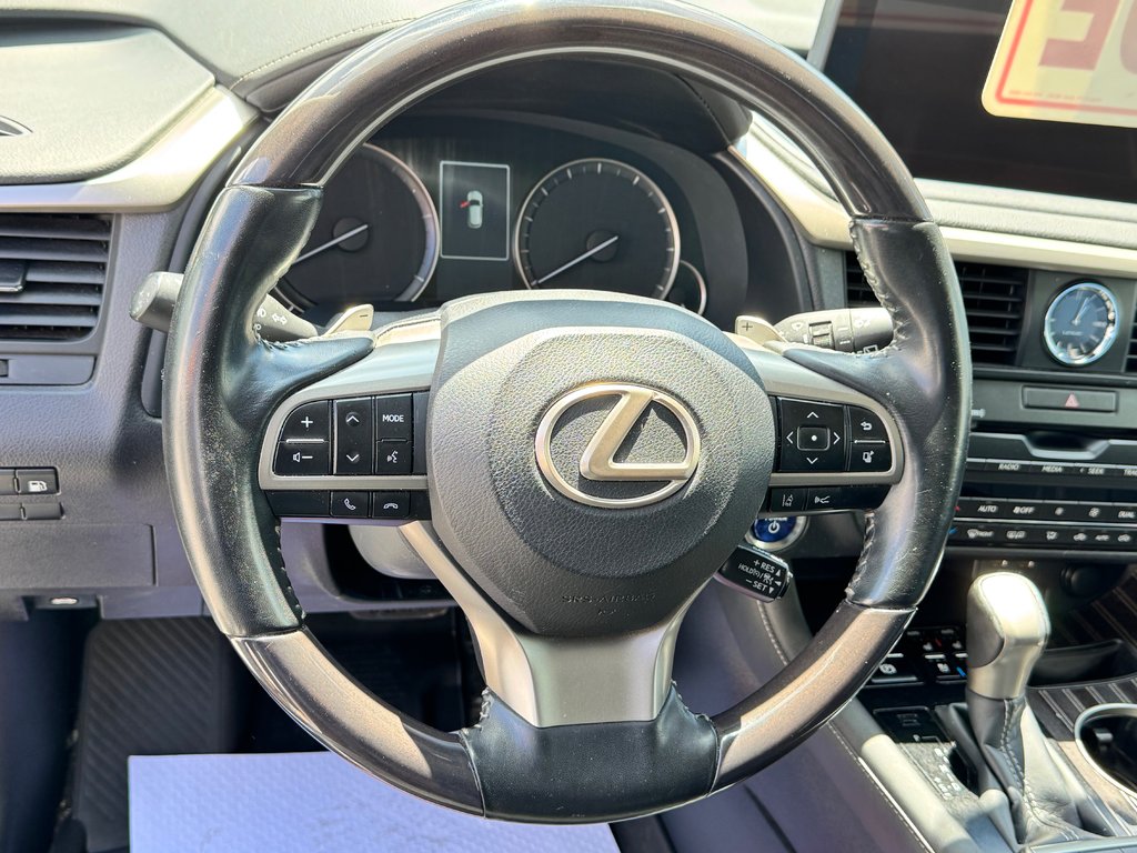 Lexus RX 450h / HYBRIDE / INSPECTÉ / IMPECCABLE / 2020 à Thetford Mines, Québec - 40 - w1024h768px