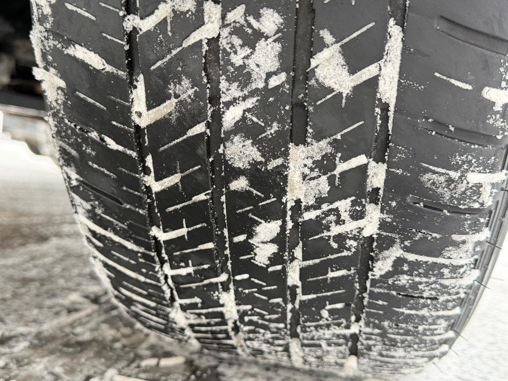 2022 Lexus RX 450h / GAR. FULL 16-03-26=100KM LEXUS / PRIX in Thetford Mines, Quebec - 18 - w1024h768px