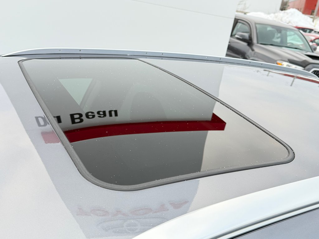 2022 Lexus RX 450h / GAR. FULL 16-03-26=100KM LEXUS / PRIX in Thetford Mines, Quebec - 21 - w1024h768px