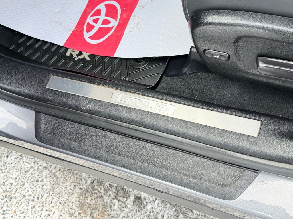 2022 Lexus RX 450h / GAR. FULL 16-03-26=100KM LEXUS / PRIX in Thetford Mines, Quebec - 40 - w1024h768px