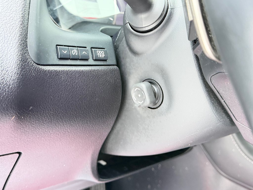 2022 Lexus RX 450h / GAR. FULL 16-03-26=100KM LEXUS / PRIX in Thetford Mines, Quebec - 45 - w1024h768px