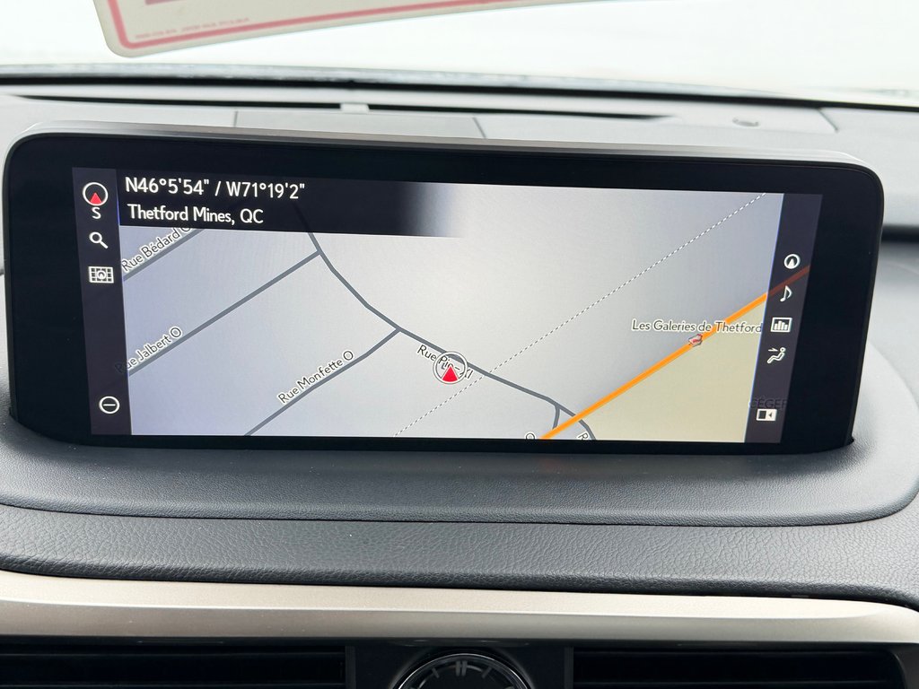 2022 Lexus RX 450h / GAR. FULL 16-03-26=100KM LEXUS / PRIX in Thetford Mines, Quebec - 55 - w1024h768px