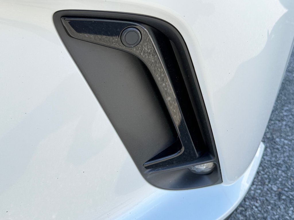2024 Lexus RX 350 / PREMIUM / COMME NEUF / AWD / GARANTIE LEXUS 30-05-30=110km / in Thetford Mines, Quebec - 11 - w1024h768px