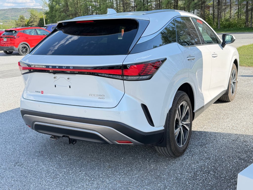 2024 Lexus RX 350 / PREMIUM / COMME NEUF / AWD / GARANTIE LEXUS 30-05-30=110km / in Thetford Mines, Quebec - 5 - w1024h768px