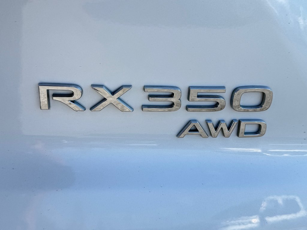 2024 Lexus RX 350 / PREMIUM / COMME NEUF / AWD / GARANTIE LEXUS 30-05-30=110km / in Thetford Mines, Quebec - 27 - w1024h768px