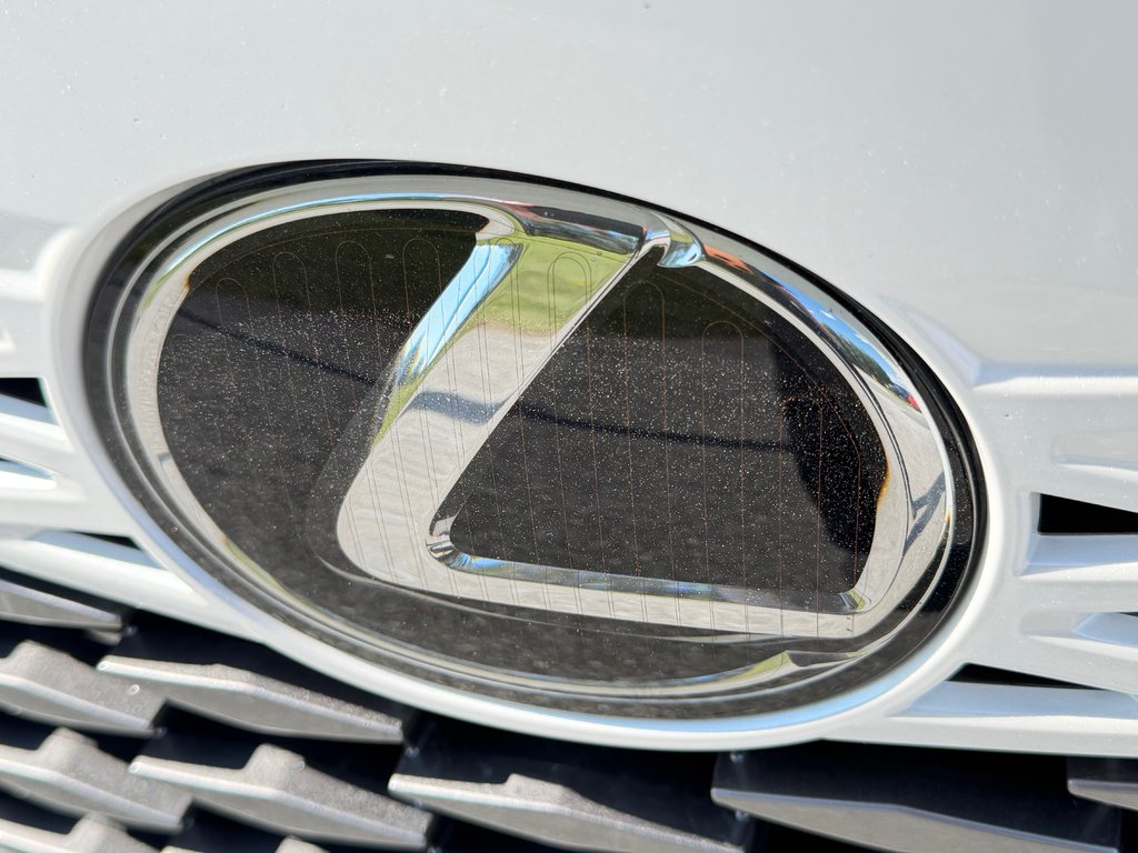 2024 Lexus RX 350 / PREMIUM / COMME NEUF / AWD / GARANTIE LEXUS 30-05-30=110km / in Thetford Mines, Quebec - 12 - w1024h768px