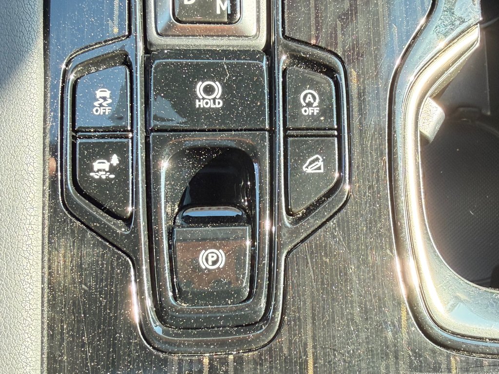 2024 Lexus RX 350 / PREMIUM / COMME NEUF / AWD / GARANTIE LEXUS 30-05-30=110km / in Thetford Mines, Quebec - 57 - w1024h768px