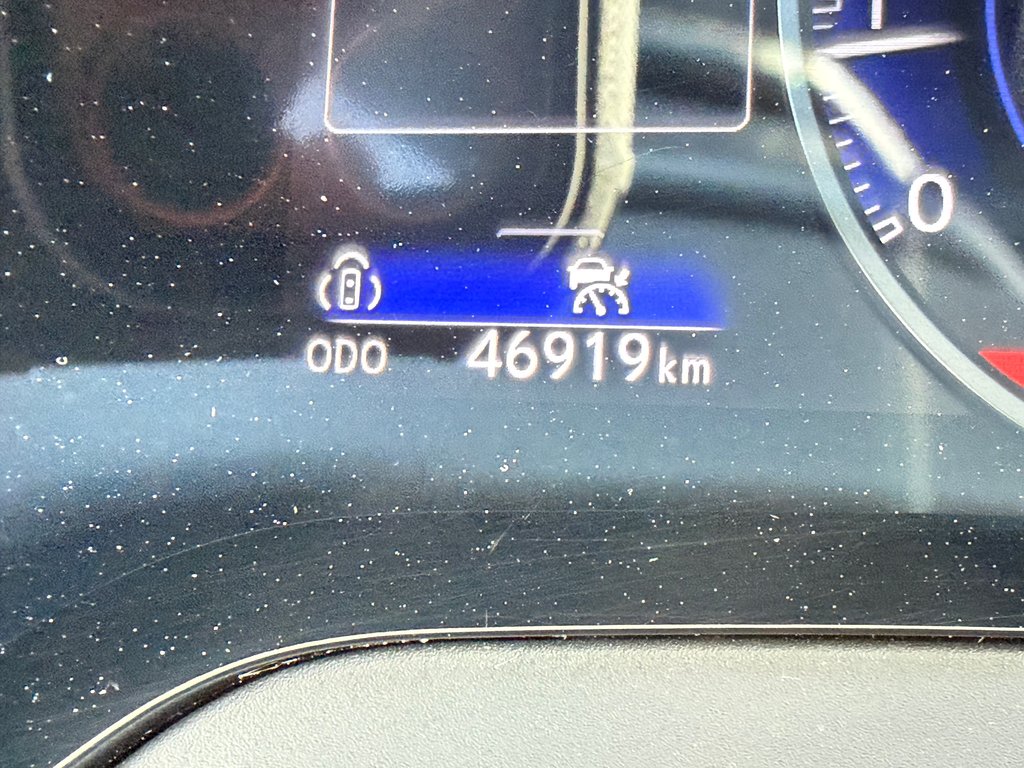 2024 Lexus RX 350 / PREMIUM / COMME NEUF / AWD / GARANTIE LEXUS 30-05-30=110km / in Thetford Mines, Quebec - 47 - w1024h768px