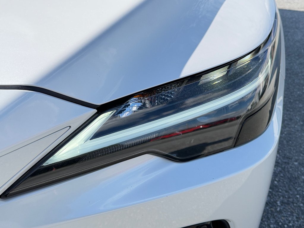 2024 Lexus RX 350 / PREMIUM / COMME NEUF / AWD / GARANTIE LEXUS 30-05-30=110km / in Thetford Mines, Quebec - 10 - w1024h768px