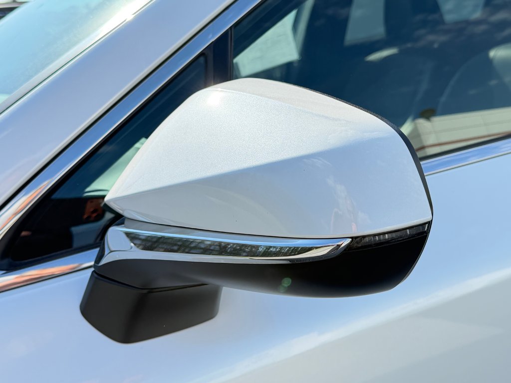 2024 Lexus RX 350 / PREMIUM / COMME NEUF / AWD / GARANTIE LEXUS 30-05-30=110km / in Thetford Mines, Quebec - 18 - w1024h768px