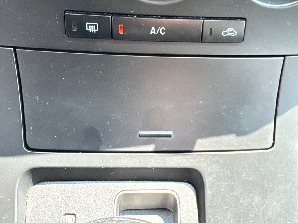 Mazda 3 GX / AUTOM / 45.000KM SEULEMENT / ÉTAT NEUF / 2013 à Thetford Mines, Québec - 36 - w1024h768px