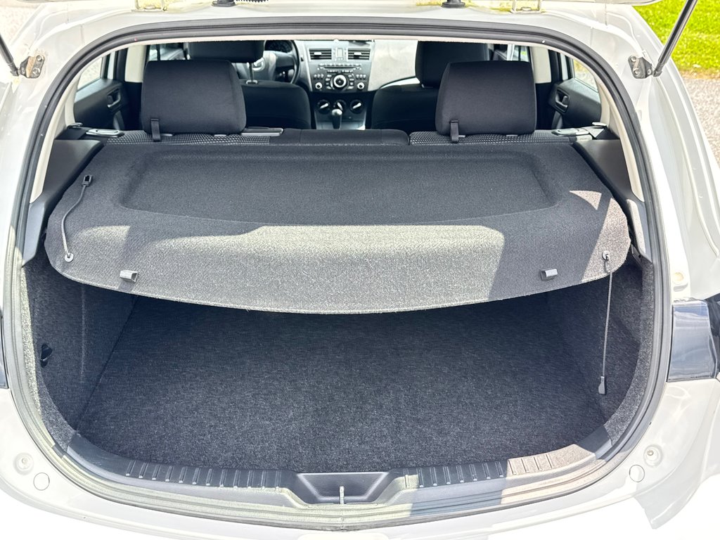 Mazda 3 GX / AUTOM / 45.000KM SEULEMENT / ÉTAT NEUF / 2013 à Thetford Mines, Québec - 49 - w1024h768px