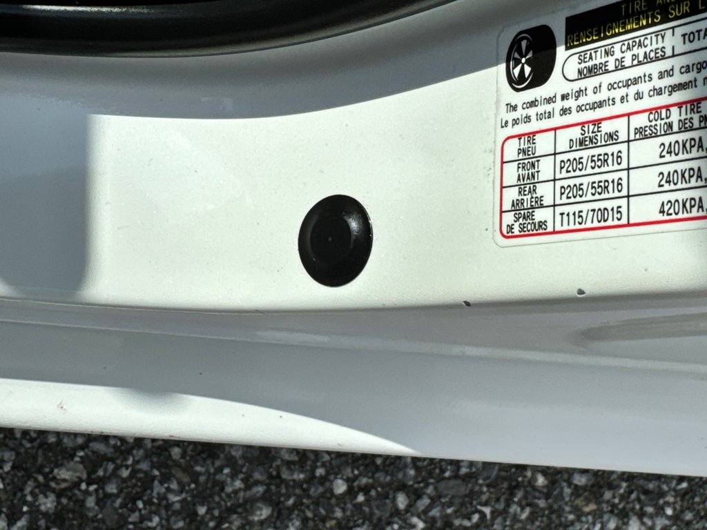 Mazda 3 GX / AUTOM / 45.000KM SEULEMENT / ÉTAT NEUF / 2013 à Thetford Mines, Québec - 25 - w1024h768px
