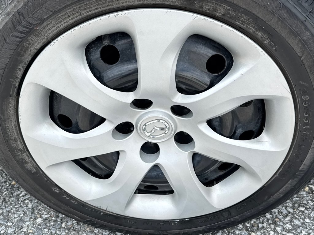 Mazda 3 GX / AUTOM / 45.000KM SEULEMENT / ÉTAT NEUF / 2013 à Thetford Mines, Québec - 15 - w1024h768px