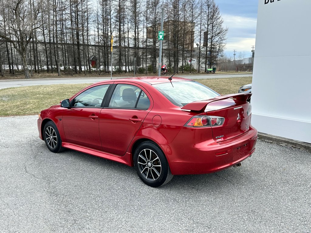 Mitsubishi Lancer MANUELLE / LIMITED / IDÉAL ÉTUDIANTS / FINANCEMENT DISPONIBLE / 2017 à Thetford Mines, Québec - 8 - w1024h768px