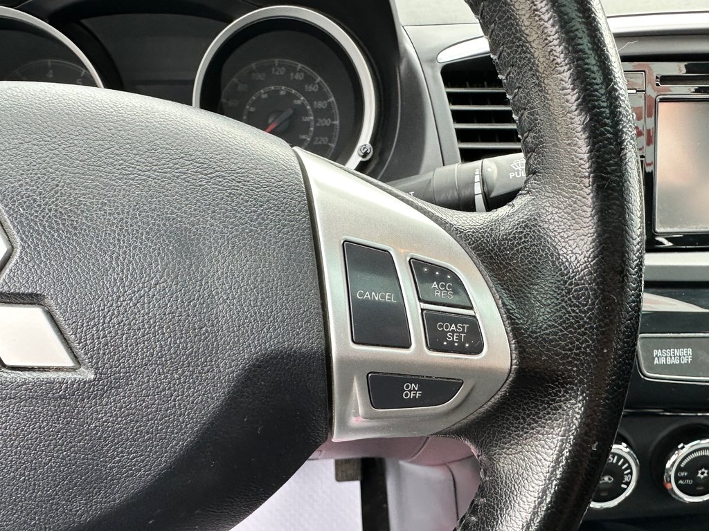 Mitsubishi Lancer MANUELLE / LIMITED / IDÉAL ÉTUDIANTS / FINANCEMENT DISPONIBLE / 2017 à Thetford Mines, Québec - 26 - w1024h768px