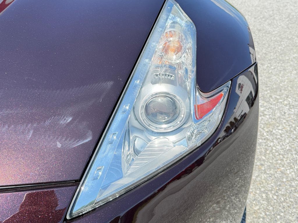 Nissan 370Z TOURING / 59,500KM /AUTOM / SHOWROOM !!!!!! / 2012 à Thetford Mines, Québec - 10 - w1024h768px