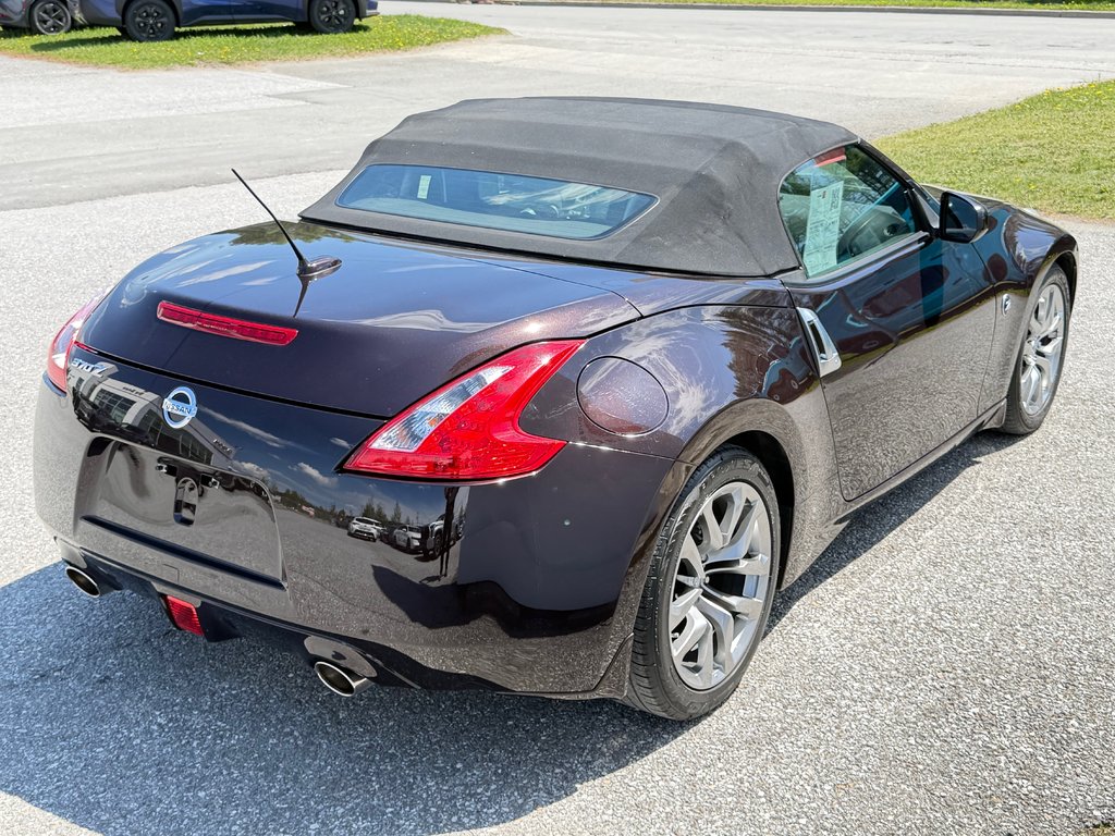 Nissan 370Z TOURING / 59,500KM /AUTOM / SHOWROOM !!!!!! / 2012 à Thetford Mines, Québec - 59 - w1024h768px