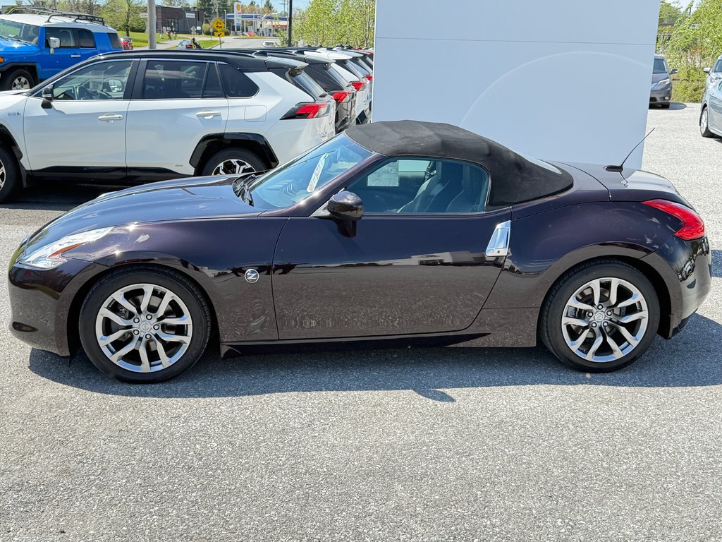 Nissan 370Z TOURING / 59,500KM /AUTOM / SHOWROOM !!!!!! / 2012 à Thetford Mines, Québec - 62 - w1024h768px