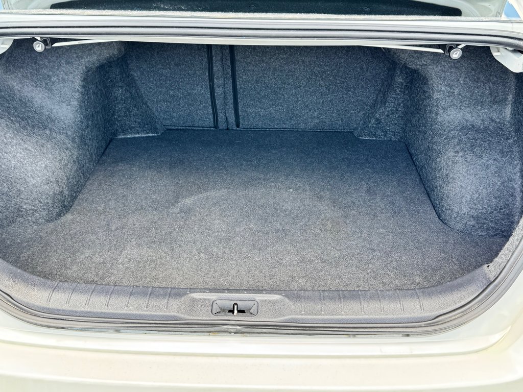Nissan Altima SV / AWD / UNE AWD A UNE FRACTION D' UNE NEUVE / 2019 à Thetford Mines, Québec - 64 - w1024h768px