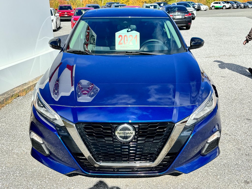 Nissan Altima 2.5 SR AWD / OUI 15.082KM SEULEMENT WOWWWWWWW / 2021 à Thetford Mines, Québec - 2 - w1024h768px