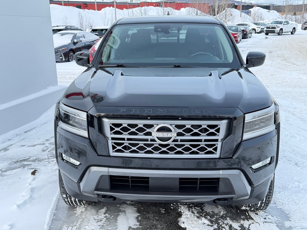 Nissan Frontier SV 4X4 / CREW CAB / TRÈS BAS KILOS / 2022 à Thetford Mines, Québec - 2 - w1024h768px