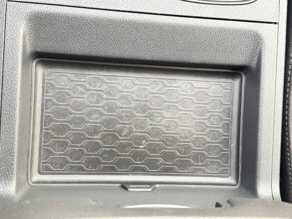 Nissan Frontier SV 4X4 / CREW CAB / TRÈS BAS KILOS / 2022 à Thetford Mines, Québec - 45 - w1024h768px