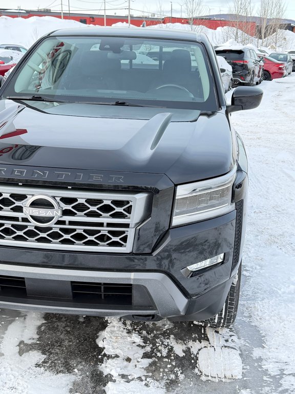 Nissan Frontier SV 4X4 / CREW CAB / TRÈS BAS KILOS / 2022 à Thetford Mines, Québec - 8 - w1024h768px