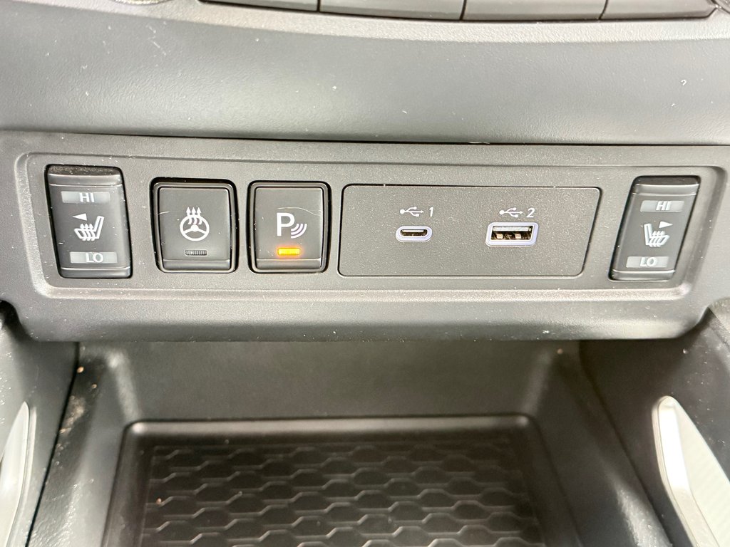 Nissan Frontier SV 4X4 / CREW CAB / TRÈS BAS KILOS / 2022 à Thetford Mines, Québec - 41 - w1024h768px