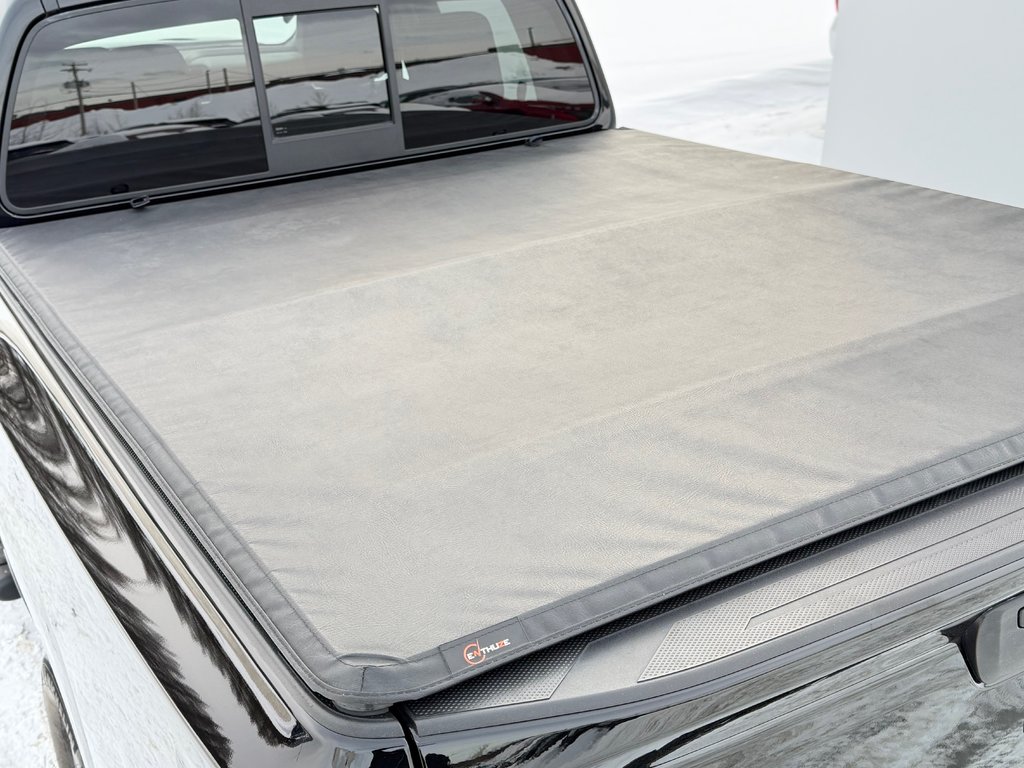 Nissan Frontier SV 4X4 / CREW CAB / TRÈS BAS KILOS / 2022 à Thetford Mines, Québec - 53 - w1024h768px