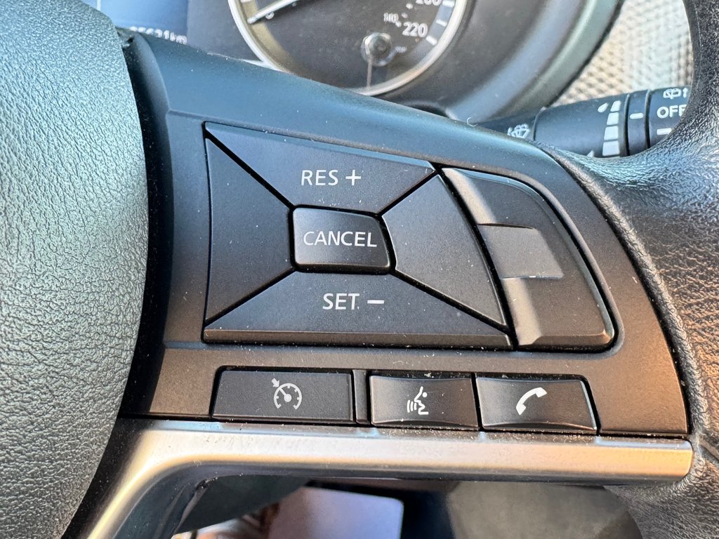 2019 Nissan Kicks SV FWD / BAS KILOS / LA MOINS CHER SUR LE MARCHÉ / in Thetford Mines, Quebec - 33 - w1024h768px