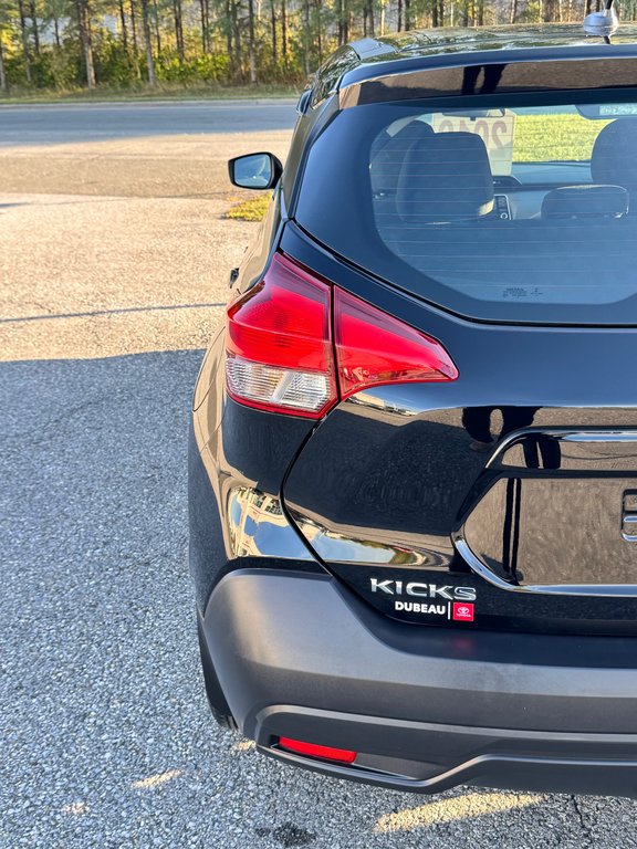 2019 Nissan Kicks SV FWD / BAS KILOS / LA MOINS CHER SUR LE MARCHÉ / in Thetford Mines, Quebec - 19 - w1024h768px