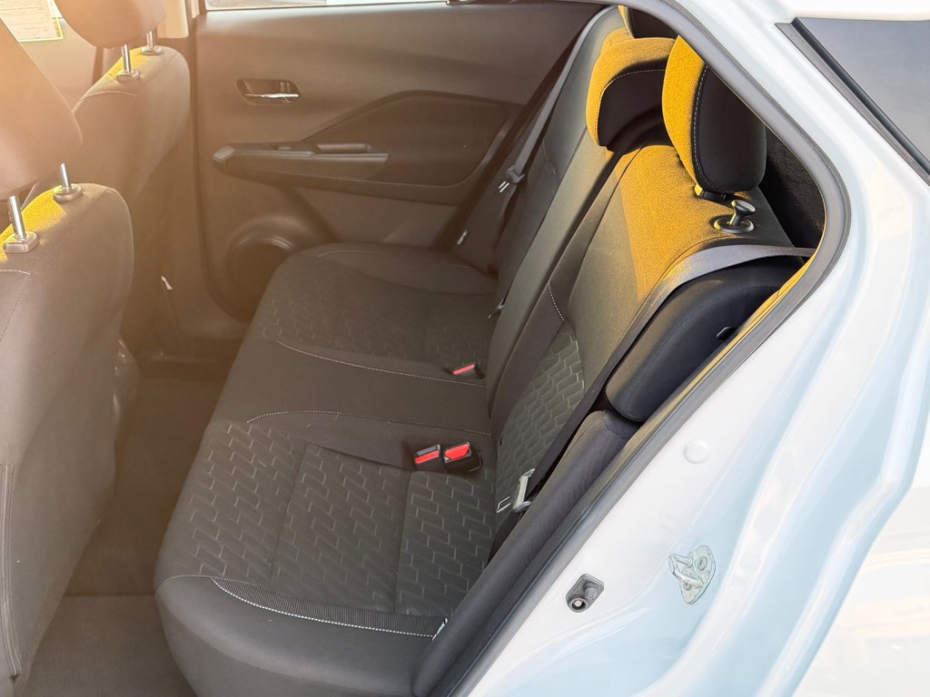 2024 Nissan Kicks SV / TRÈS BAS KILOS / PRIX IMBATTABLE / in Thetford Mines, Quebec - 46 - w1024h768px