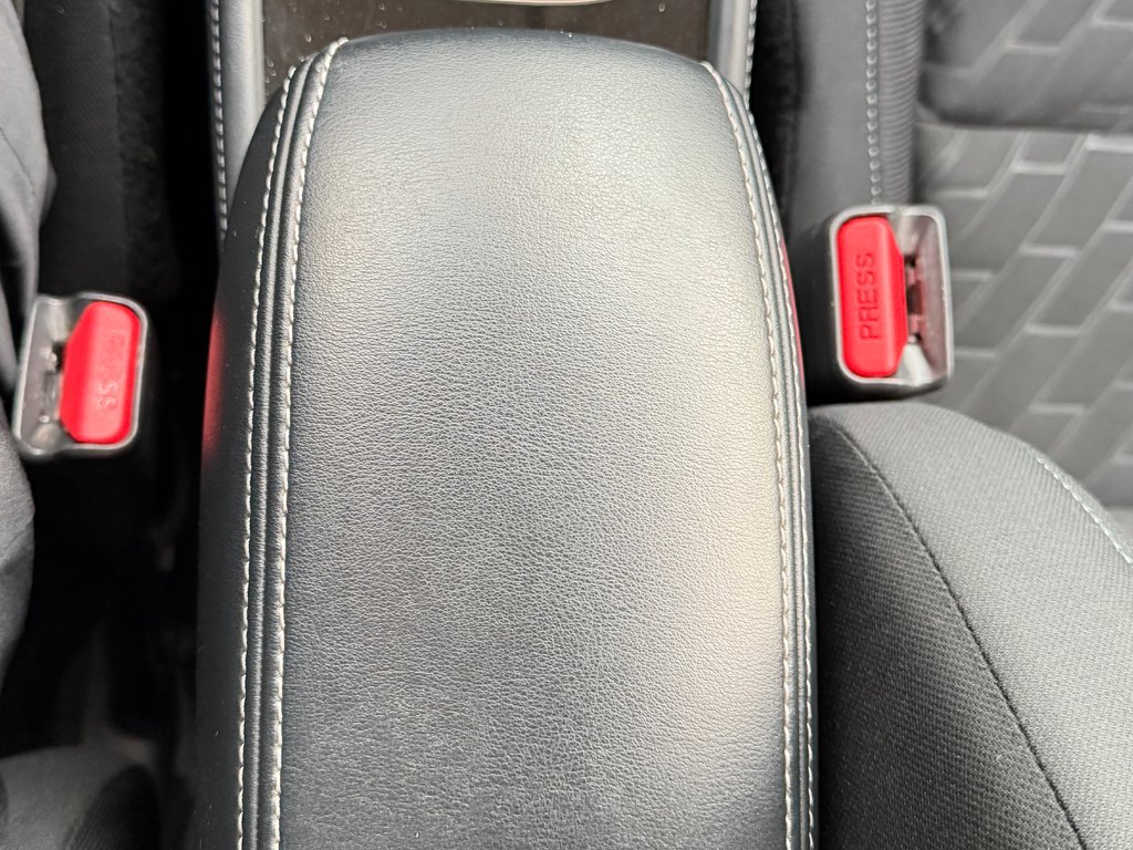 2024 Nissan Kicks SV / TRÈS BAS KILOS / PRIX IMBATTABLE / in Thetford Mines, Quebec - 41 - w1024h768px