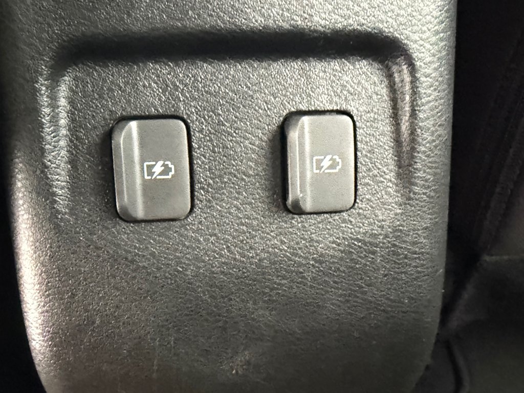 2024 Nissan Kicks SV / TRÈS BAS KILOS / PRIX IMBATTABLE / in Thetford Mines, Quebec - 49 - w1024h768px