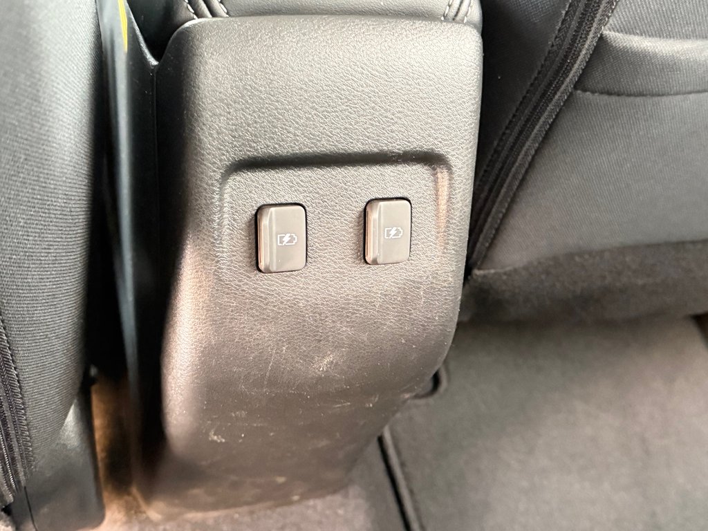 2024 Nissan Kicks SV / TRÈS BAS KILOS / PRIX IMBATTABLE / in Thetford Mines, Quebec - 48 - w1024h768px