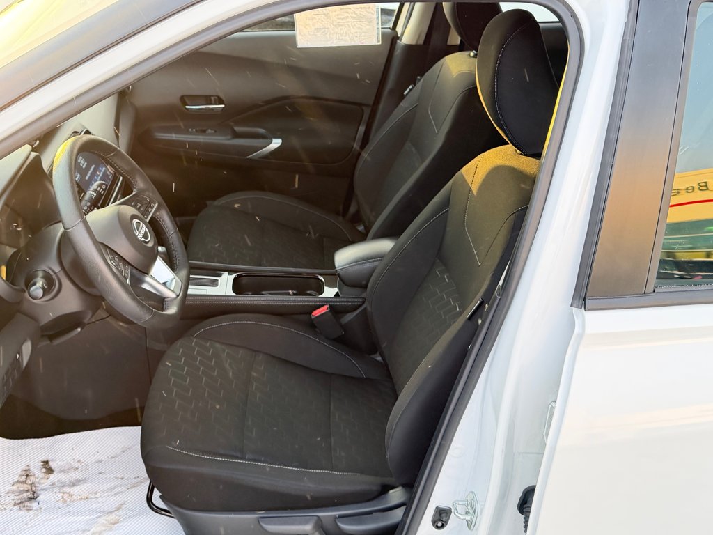 2024 Nissan Kicks SV / TRÈS BAS KILOS / PRIX IMBATTABLE / in Thetford Mines, Quebec - 24 - w1024h768px