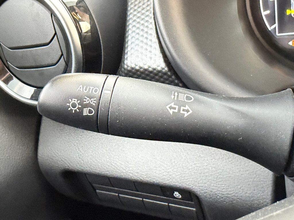 2024 Nissan Kicks SV / TRÈS BAS KILOS / PRIX IMBATTABLE / in Thetford Mines, Quebec - 30 - w1024h768px