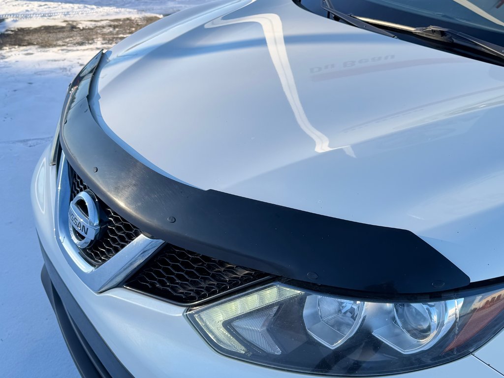 Nissan Qashqai SV AWD / BAS KILOS / AUBAINE A SAISIR !!! / 2017 à Thetford Mines, Québec - 13 - w1024h768px