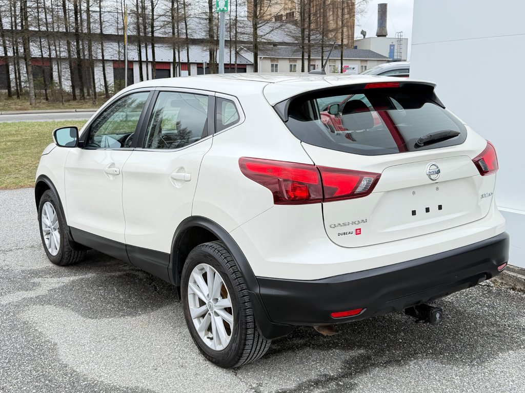 2017 Nissan Qashqai SV AWD / BAS KILOS / AUBAINE A SAISIR !!! / in Thetford Mines, Quebec - 7 - w1024h768px