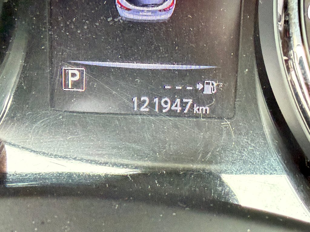 2017 Nissan Qashqai SV AWD / BAS KILOS / AUBAINE A SAISIR !!! / in Thetford Mines, Quebec - 37 - w1024h768px