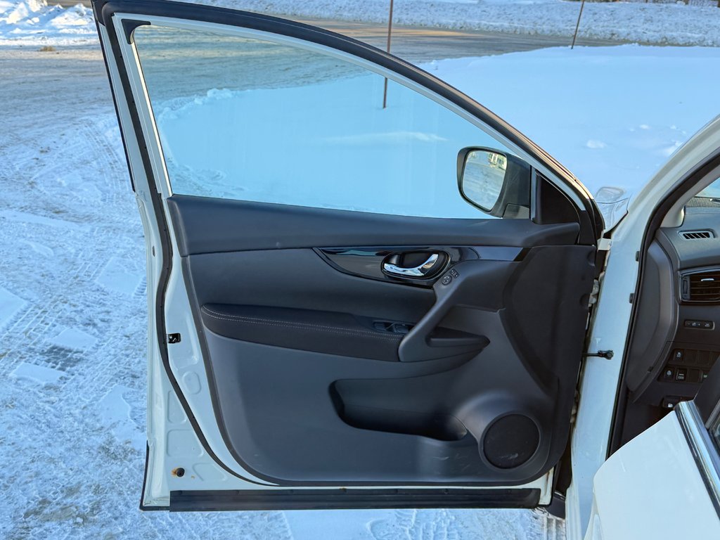 Nissan Qashqai SV AWD / BAS KILOS / AUBAINE A SAISIR !!! / 2017 à Thetford Mines, Québec - 26 - w1024h768px