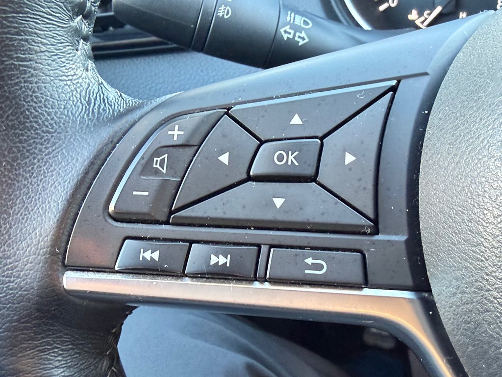 Nissan Qashqai SV AWD / BAS KILOS / AUBAINE A SAISIR !!! / 2017 à Thetford Mines, Québec - 34 - w1024h768px