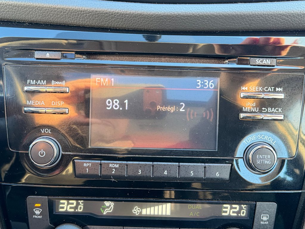 Nissan Qashqai SV AWD / BAS KILOS / AUBAINE A SAISIR !!! / 2017 à Thetford Mines, Québec - 41 - w1024h768px