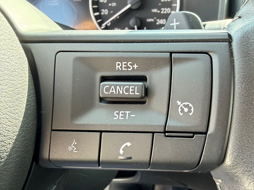 Nissan Rogue S FWD / TRÈS BAS KILOS / DEAL A SAISIR !!! / 2023 à Thetford Mines, Québec - 33 - w1024h768px