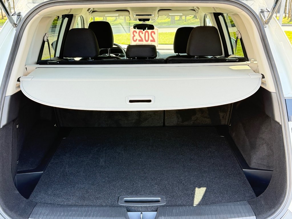 Nissan Rogue S FWD / TRÈS BAS KILOS / DEAL A SAISIR !!! / 2023 à Thetford Mines, Québec - 53 - w1024h768px